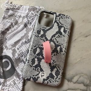 Loopy snakeskin iphone 12 pro case